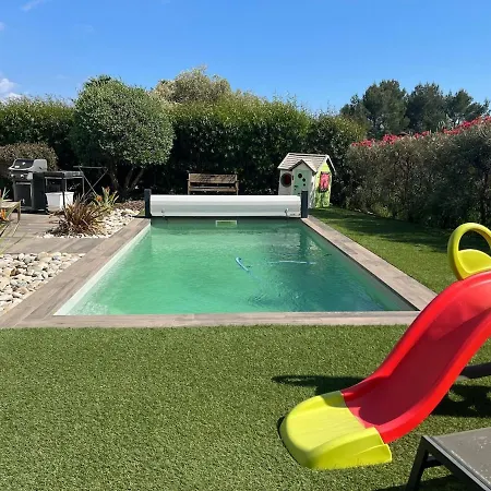 Moderne Avec Piscine Villa *