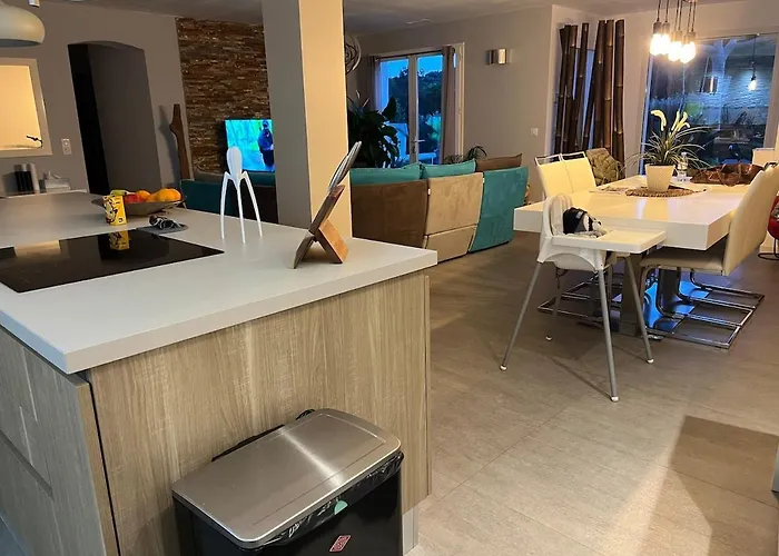 빌라 Moderne Avec Piscine *