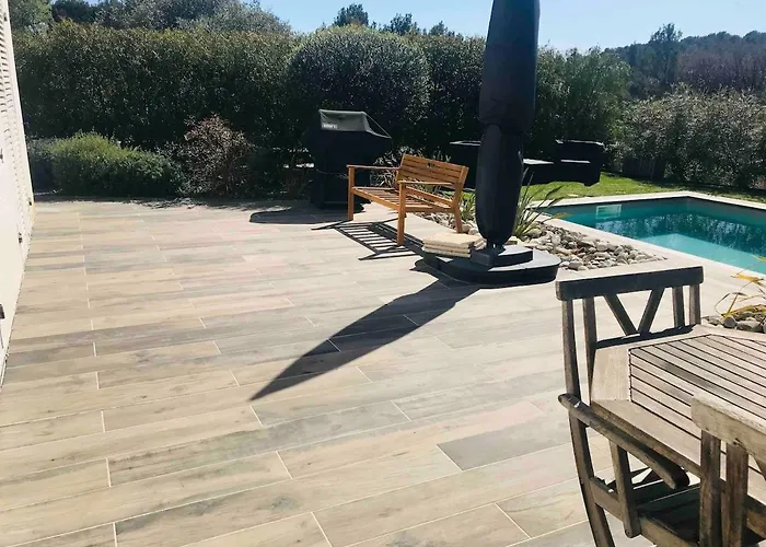 Moderne Avec Piscine * 올라이율스